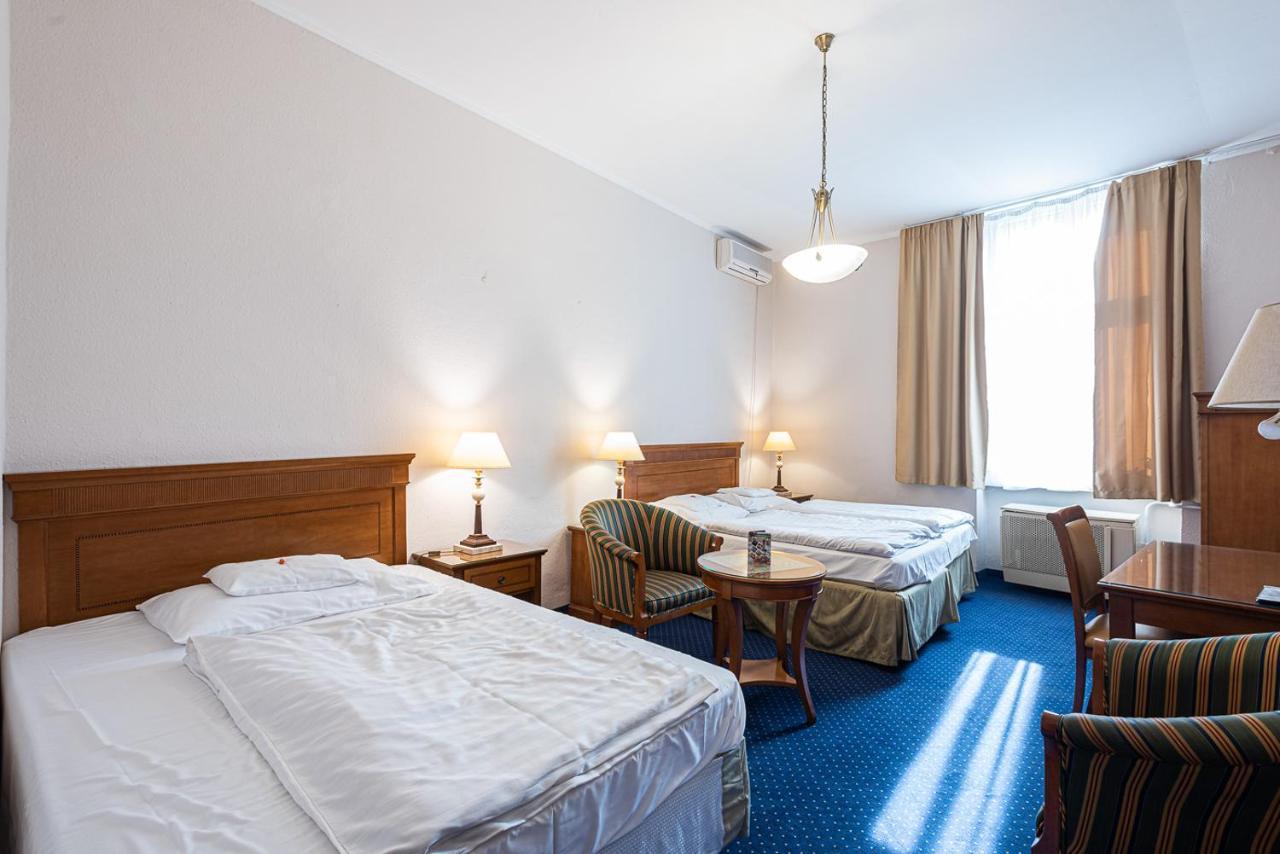 Hotel Romantik Έγκερ Εξωτερικό φωτογραφία