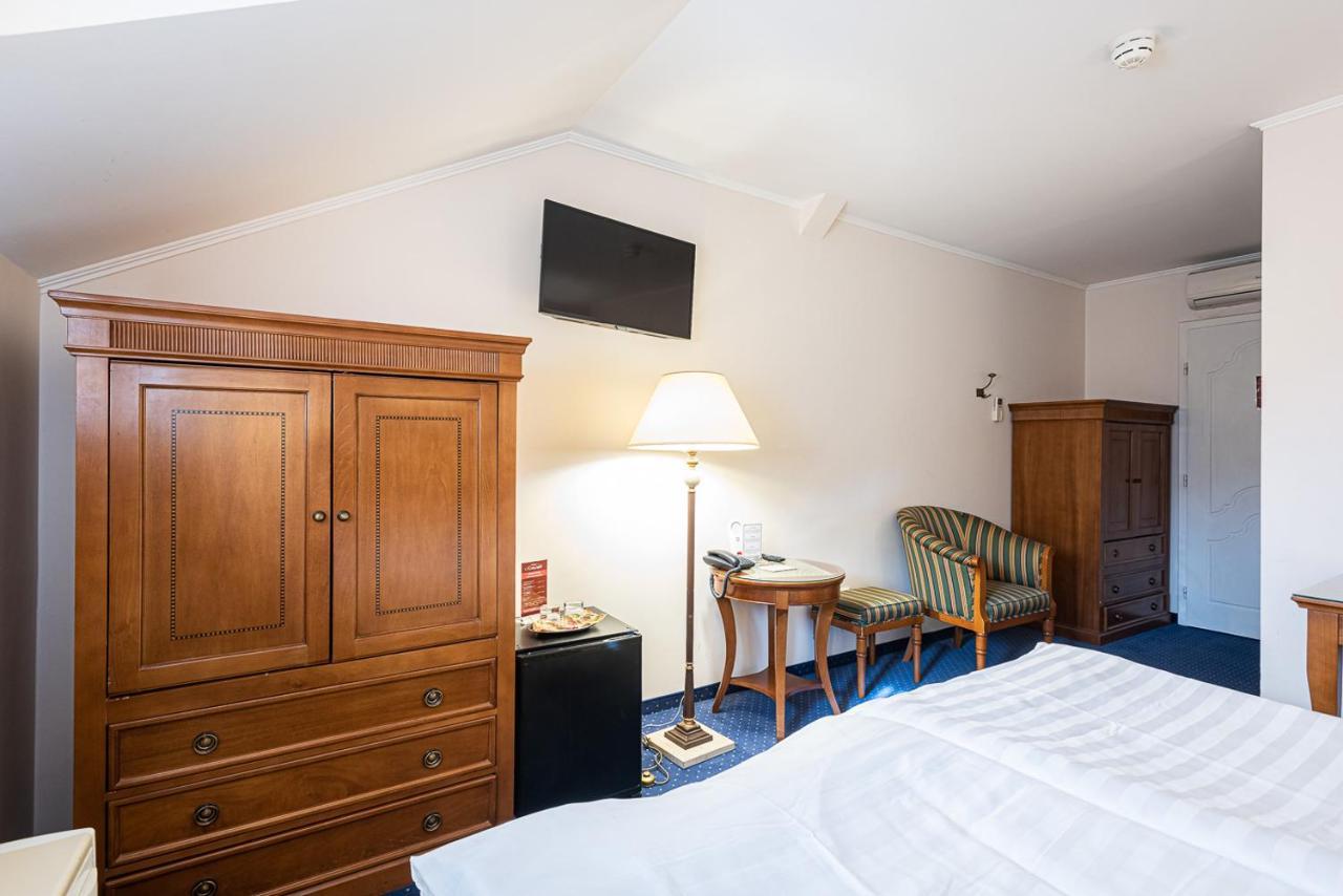Hotel Romantik Έγκερ Εξωτερικό φωτογραφία