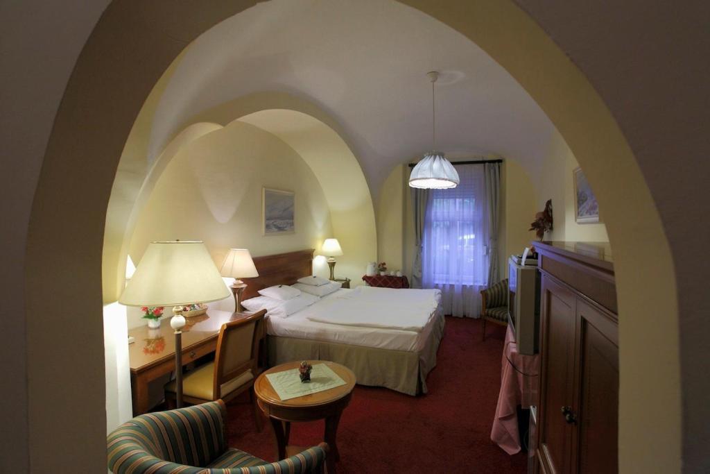 Hotel Romantik Έγκερ Δωμάτιο φωτογραφία
