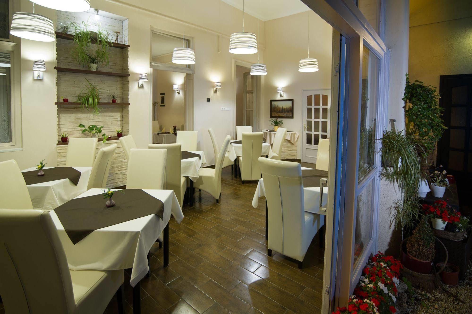 Hotel Romantik Έγκερ Εξωτερικό φωτογραφία